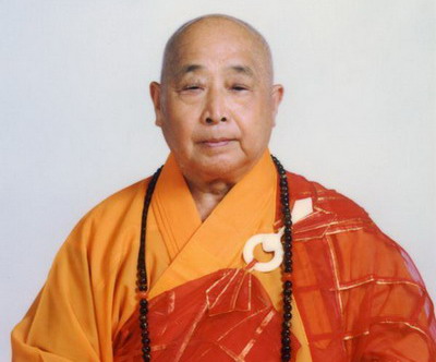 世界僧王悟明长老 圆寂坐缸永留全身舍利-图片1